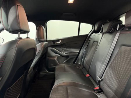 2021 Ford Focus - photo 14