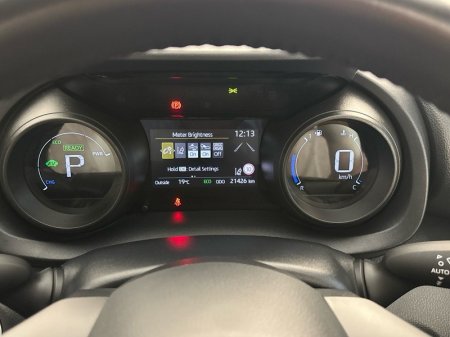 2022 Toyota Yaris - photo 14
