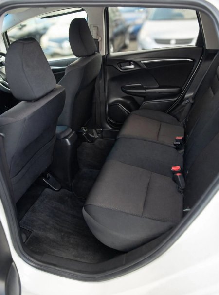 2015 Honda Fit - photo 10