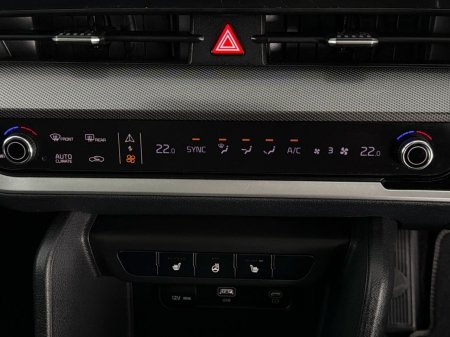 2022 Kia Sportage - photo 26