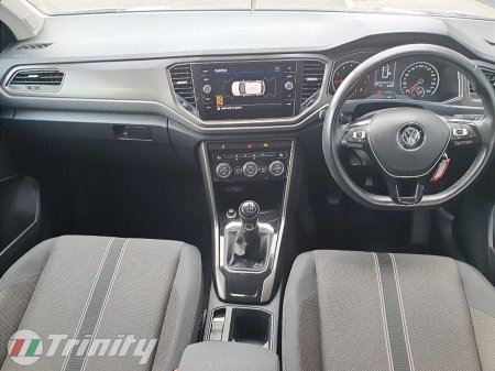 2019 Volkswagen T-Roc - photo 2