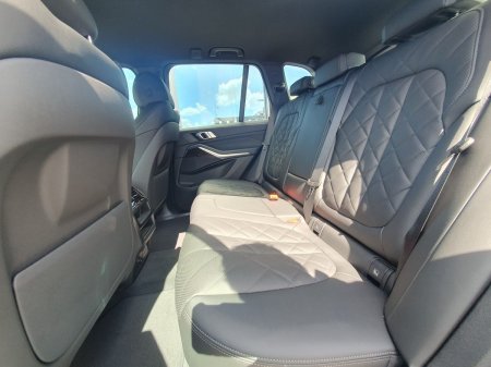 2026 BMW X5 - photo 22