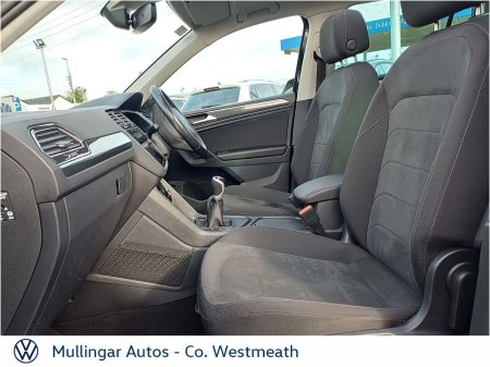 2023 Volkswagen Tiguan - photo 4