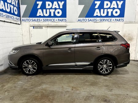 2016 Mitsubishi Outlander - photo 4