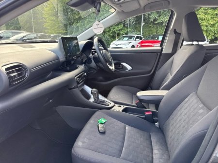 2025 Toyota Yaris - photo 6