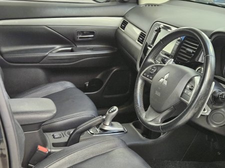 2015 Mitsubishi Outlander - photo 21