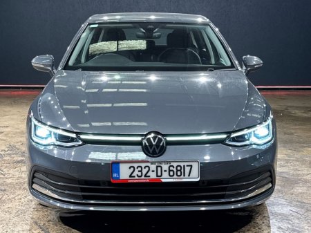 2023 Volkswagen Golf - photo 8