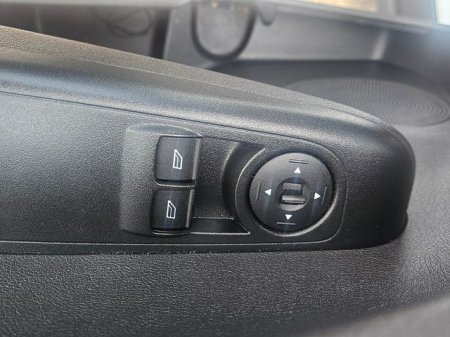 2022 Ford Transit Courier - photo 15