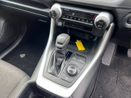 2023 Toyota RAV4 - photo 11