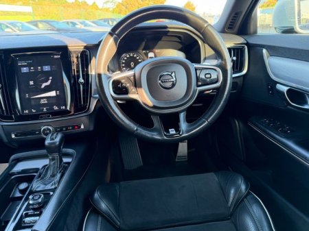 2018 Volvo S90 - photo 27