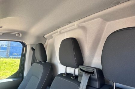 2025 Ford Transit Custom - photo 8
