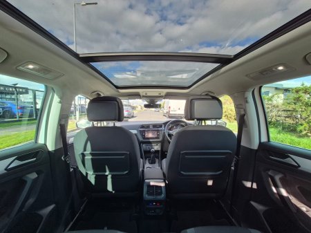 2018 Volkswagen Tiguan - photo 17