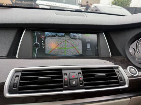 2010 BMW 5-Series - photo 40