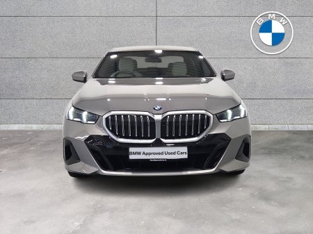 2024 BMW 5-Series - photo 16