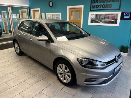 2019 Volkswagen Golf - photo 2