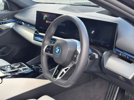 2026 BMW i5 - photo 11