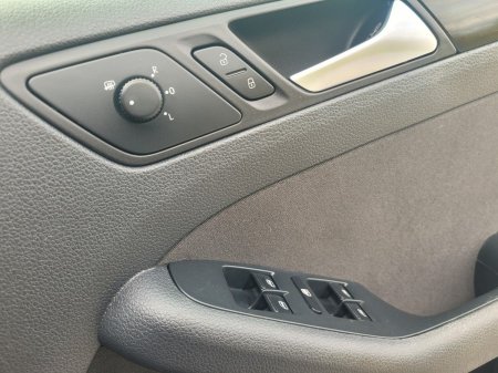2014 Volkswagen Jetta - photo 11