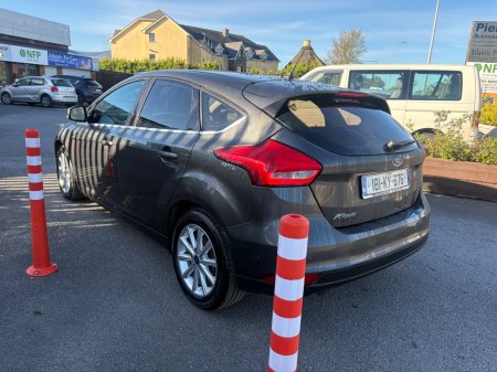 2018 Ford Focus - photo 4