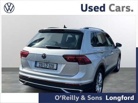 2023 Volkswagen Tiguan - photo 2