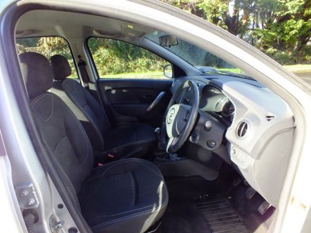 2014 Dacia Sandero - photo 9