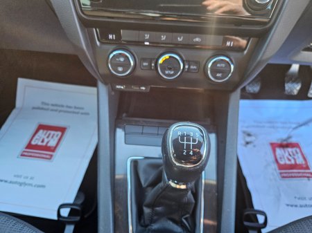 2015 Skoda Octavia - photo 24
