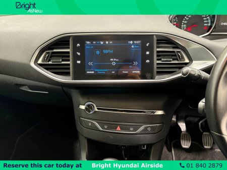 2020 Peugeot 308 - photo 21