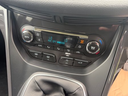 2016 Ford Kuga - photo 15