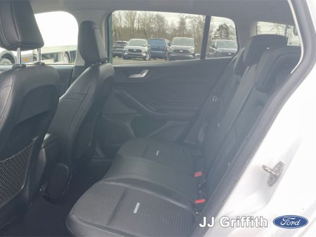 2020 Ford Focus - photo 10