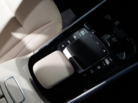 2022 Mercedes-Benz GLA - photo 19