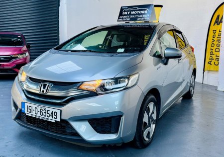 2015 Honda Fit - photo 2