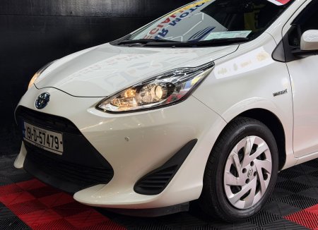 2019 Toyota Aqua - photo 12