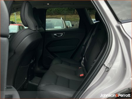 2025 Volvo XC60 - photo 8