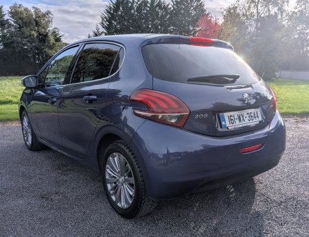 2016 Peugeot 208 - photo 9