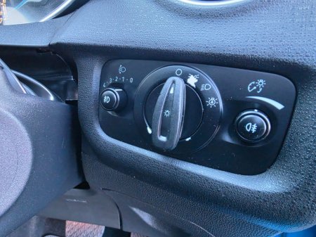 2016 Ford Fiesta - photo 23