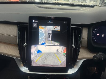 2025 Volvo XC90 - photo 10