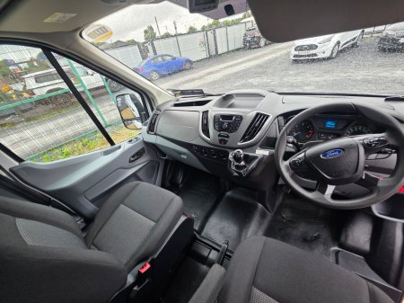 2019 Ford Transit - photo 13