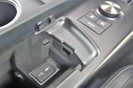 2017 Lexus IS - photo 24