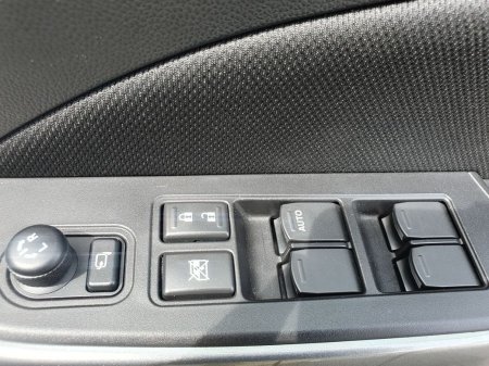2017 Suzuki Swift - photo 10