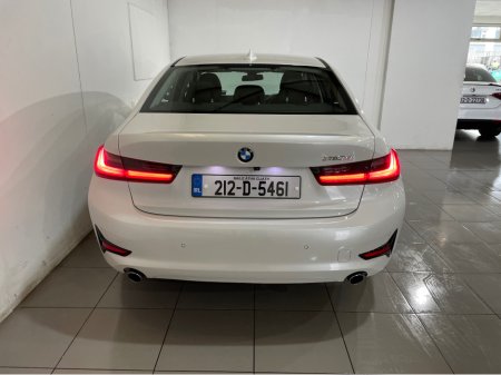 2021 BMW 3-Series - photo 8