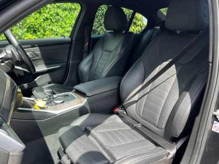 2021 BMW 3-Series - photo 6