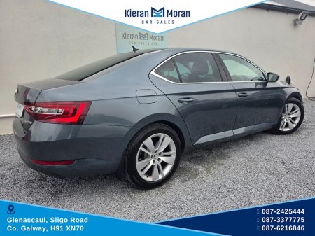 2017 Skoda Superb - photo 5