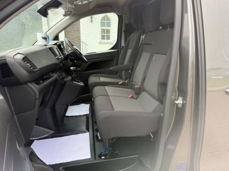 2023 Vauxhall Vivaro - photo 17
