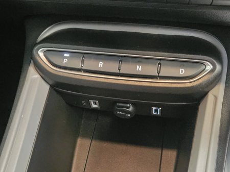 2026 Jeep Avenger - photo 10