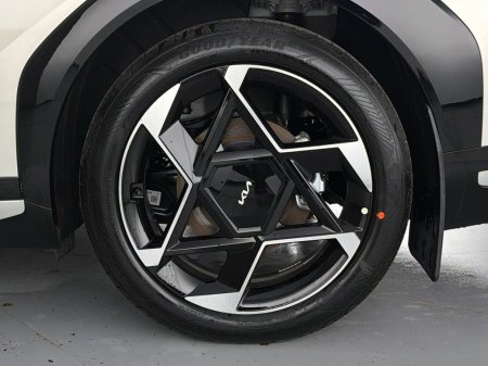 2026 Kia EV4 - photo 17