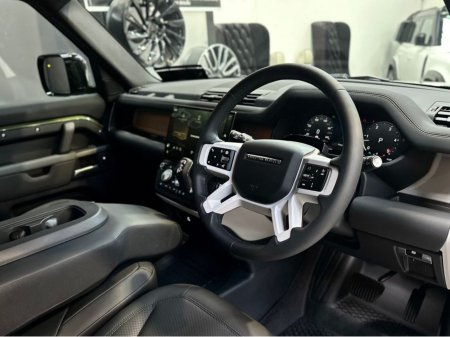 2026 Land Rover Defender - photo 10