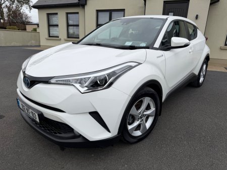2018 Toyota C-HR - photo 2