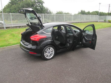 2016 Ford Focus - photo 9