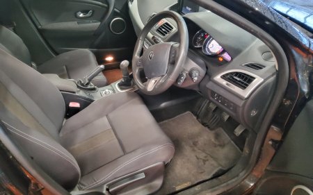 2010 Renault Megane - photo 12