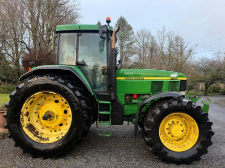 2002 John Deere 7710 - photo 8