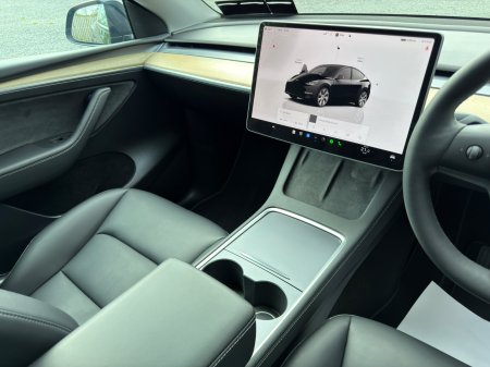 2023 Tesla Model Y - photo 14